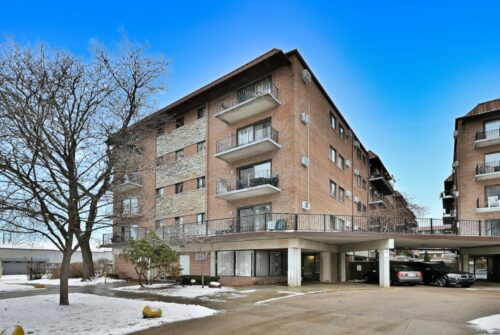 2333 N Neva Avenue #201, Chicago, IL