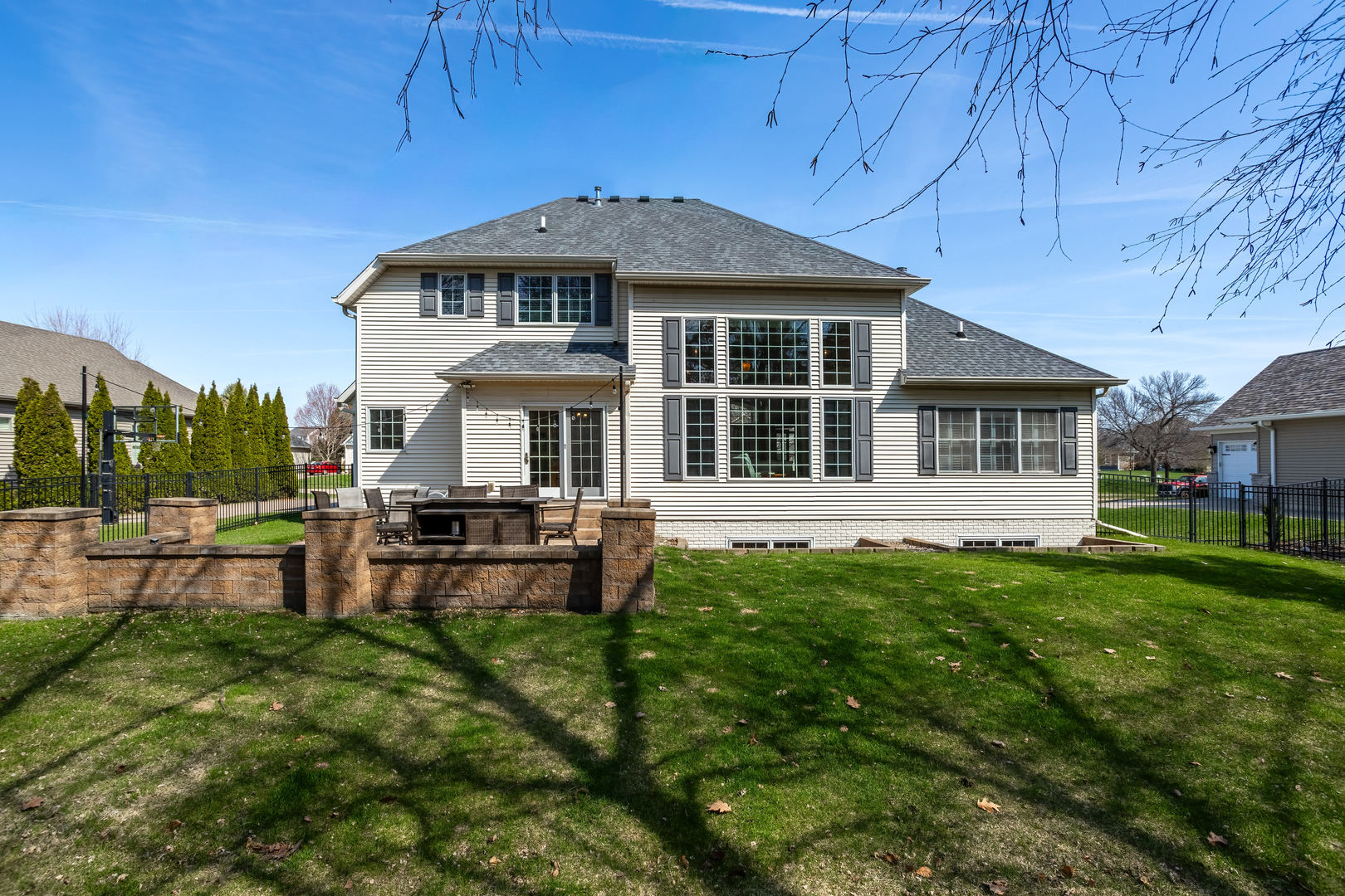 4017 Kathleen Way, Davenport, IA