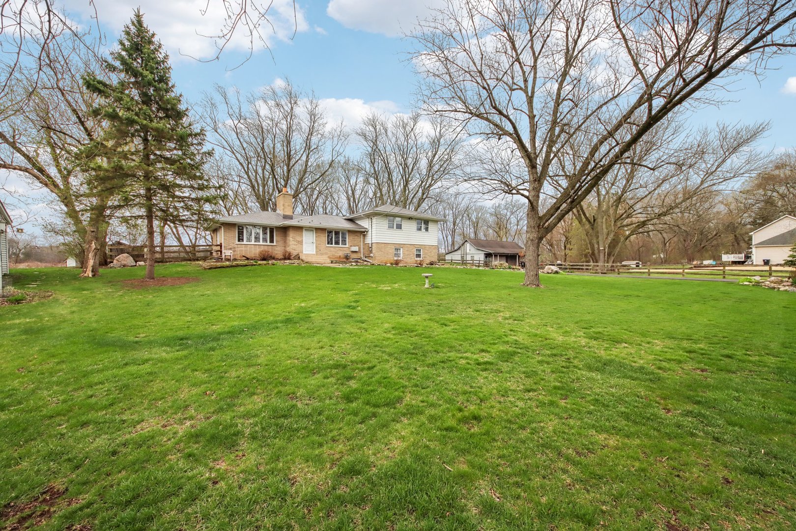 1021 RIVER Terrace, Johnsburg, IL