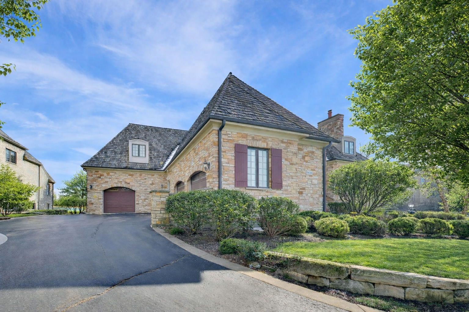 1420 W Longwood Drive, Bull Valley, IL