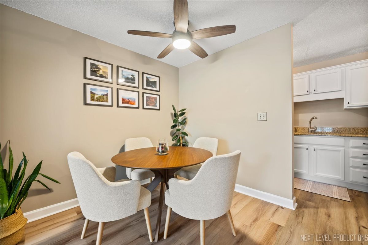 2222 S Stewart Avenue #1C, Lombard, IL