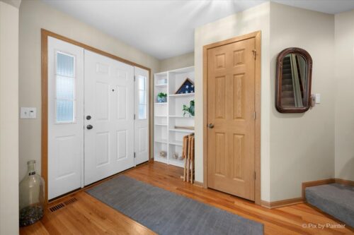 1368 Chestnut Lane, Yorkville, IL