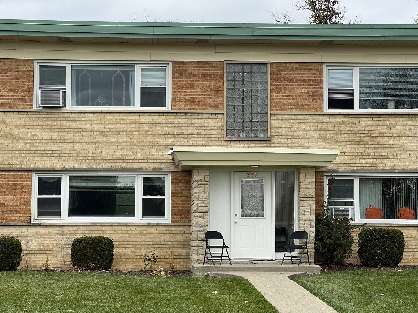236 W Johnson Street #2W, Palatine, IL