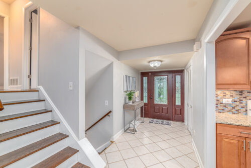 21W021 Marlborough Lane, Lombard, IL