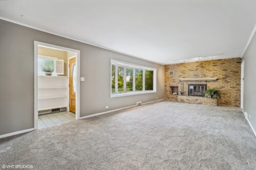 1720 Longvalley Road, Glenview, IL