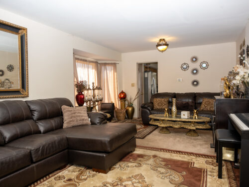 232 Highland Road, Matteson, IL