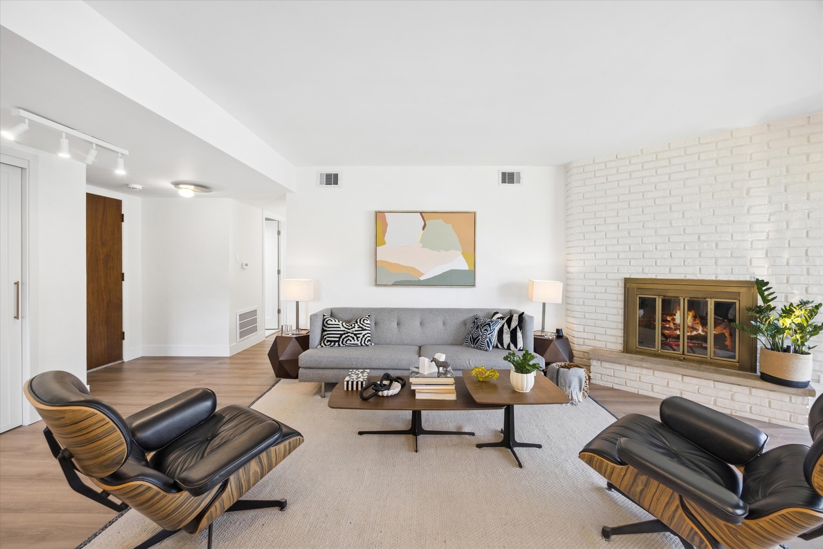 11130 Northwest Road #B, Palos Hills, IL