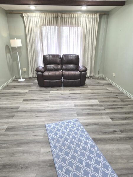 18W100 16th Street, Villa Park, IL