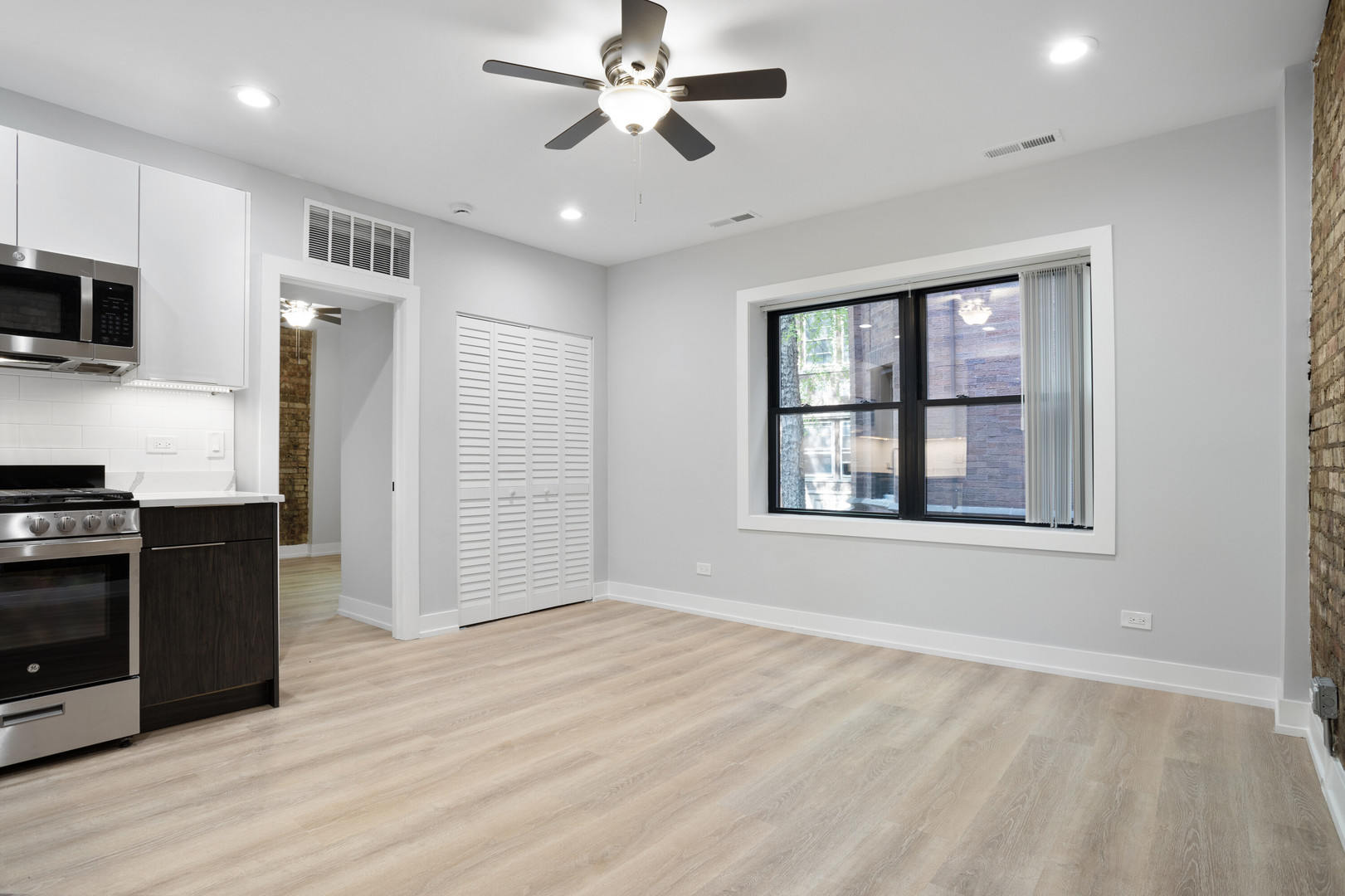 1552 W Juneway Terrace #1E, Chicago, IL