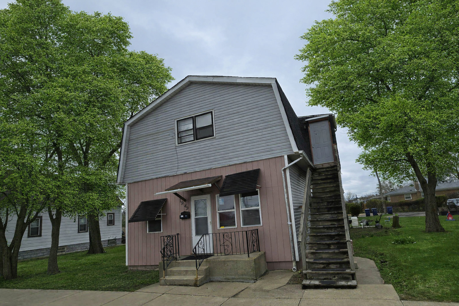 1949 BURR OAK Avenue, Blue Island, IL