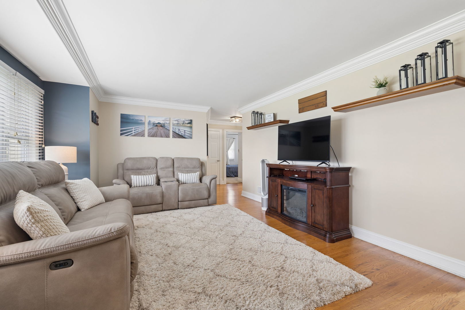 809 E Division Street, Lockport, IL