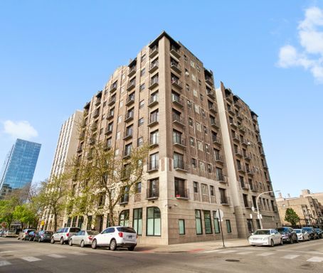 4520 N Clarendon Avenue #504, Chicago, IL