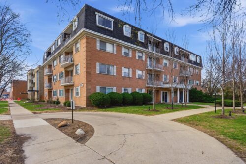415 Wesley Avenue #21, Oak Park, IL