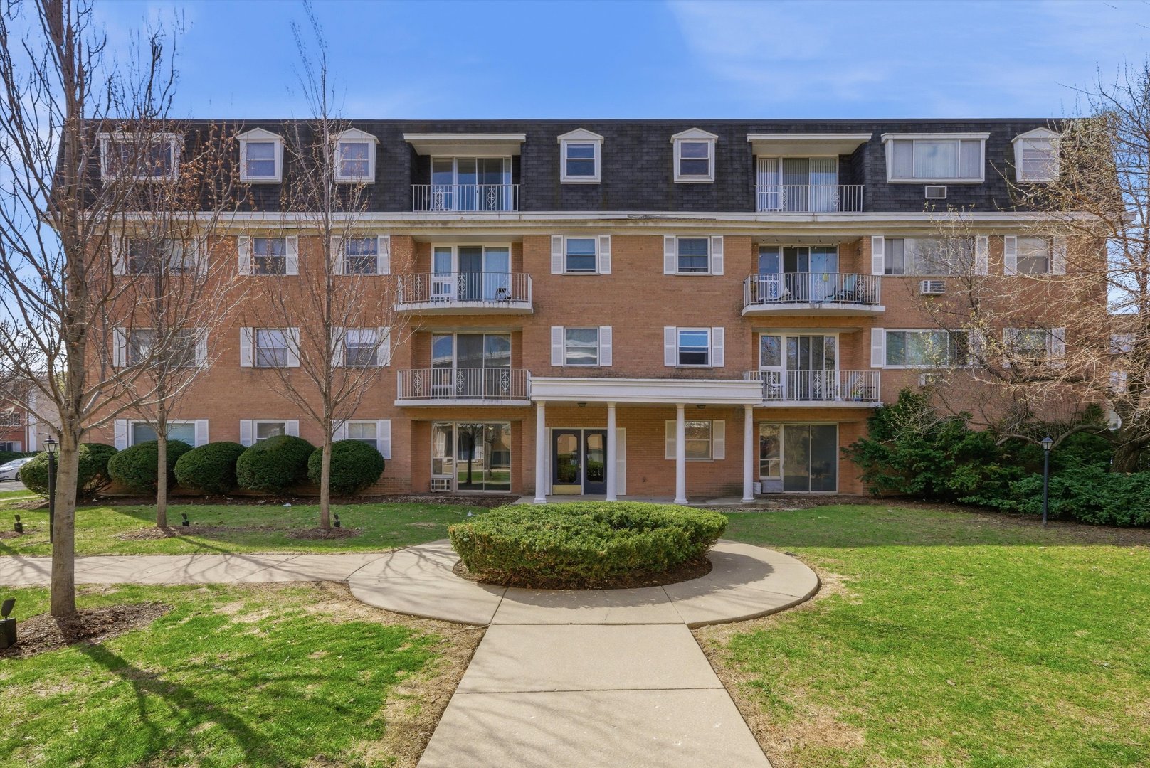 415 Wesley Avenue #21, Oak Park, IL