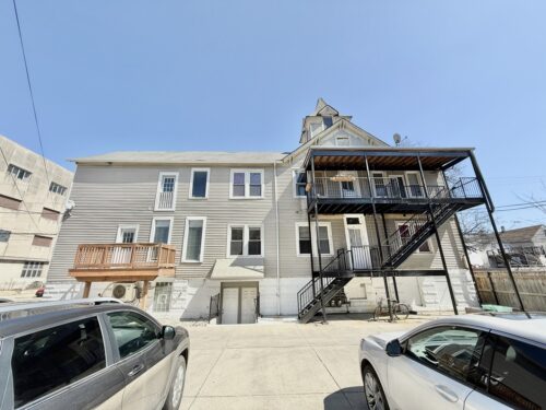 2947 W Cortland Street, Chicago, IL