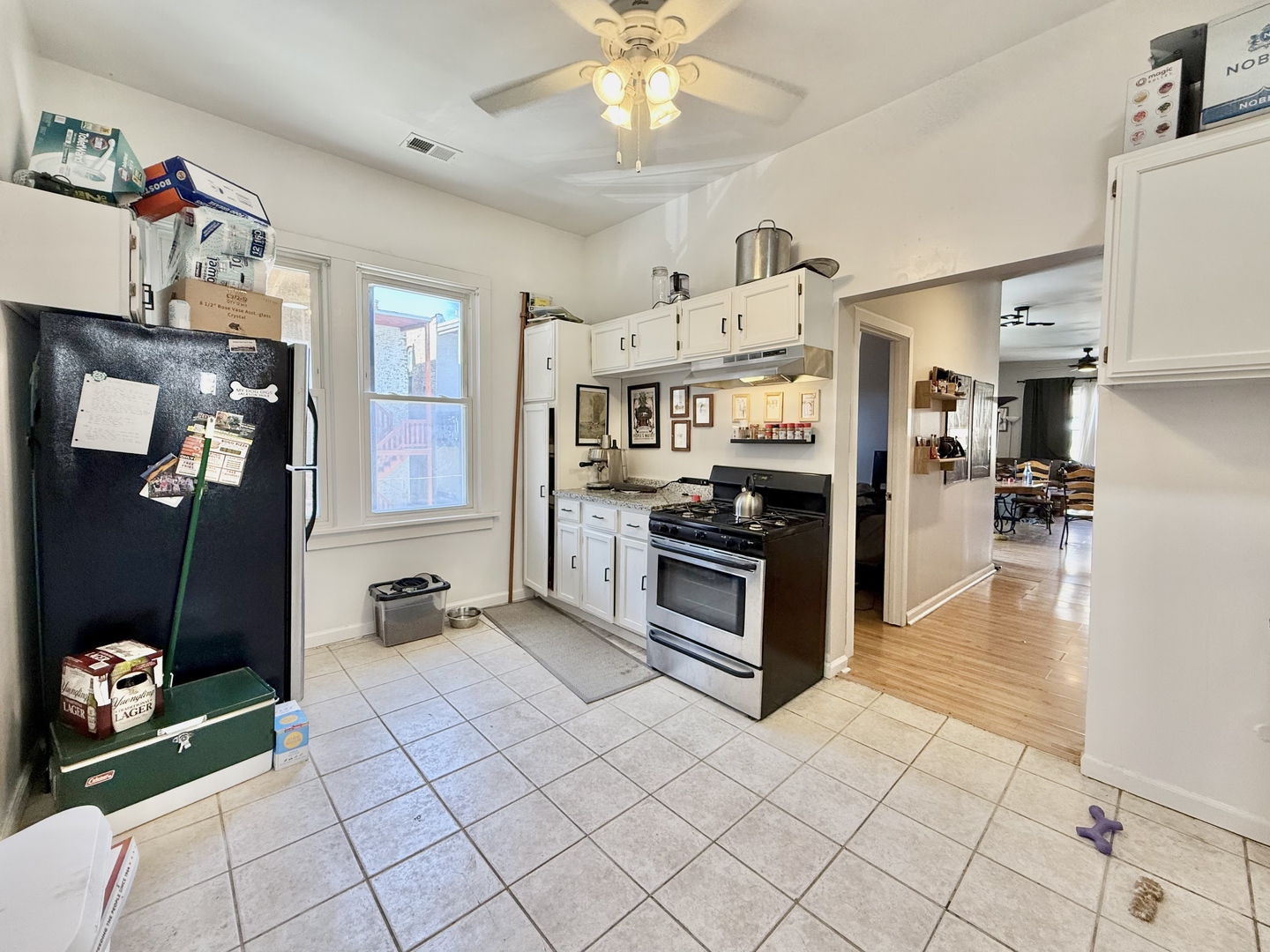 2947 W Cortland Street, Chicago, IL