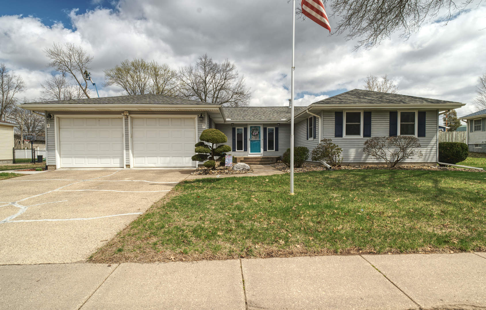 1414 Rosehill Avenue, Camanche, IA