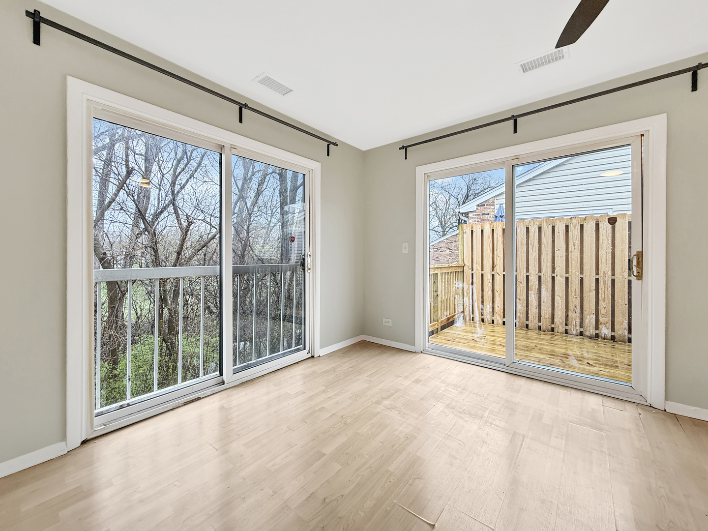 1978 KENILWORTH Circle #H, Hoffman Estates, IL