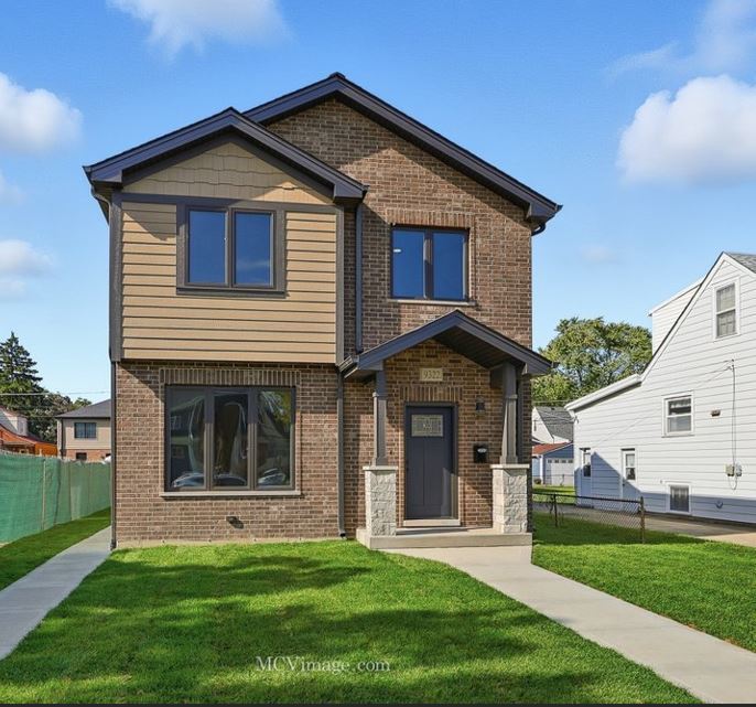 9322 S Trumbull Avenue, Evergreen Park, IL