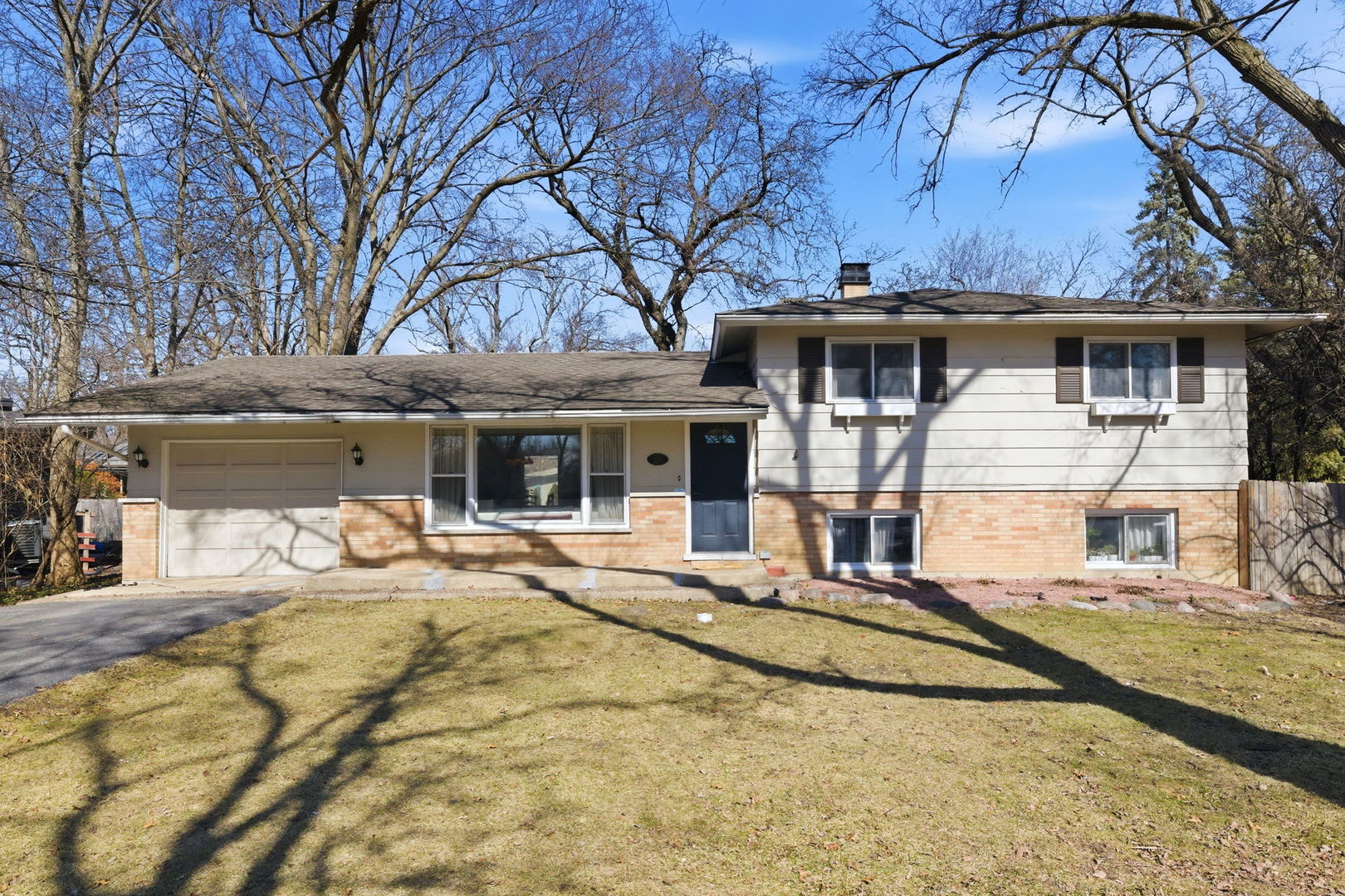 228 41st Street, Downers Grove, IL