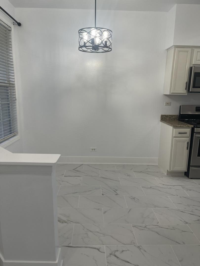 2813 Powell Court, Naperville, IL