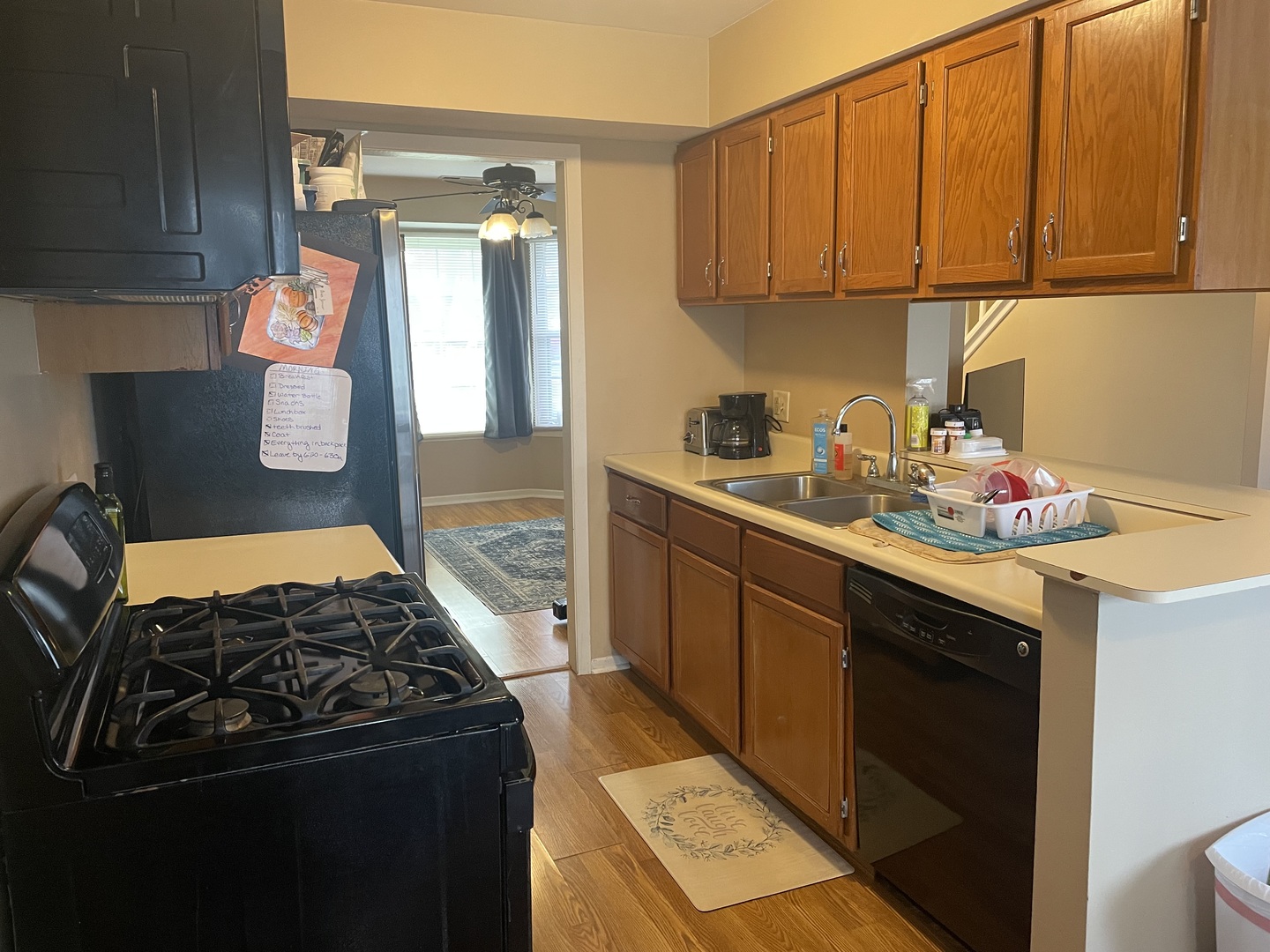 3314 Greenwich Lane, Island Lake, IL