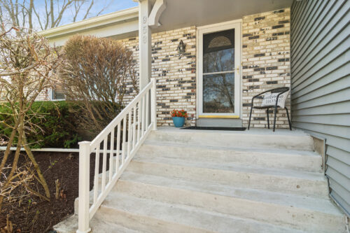 958 Chaucer Way, Buffalo Grove, IL