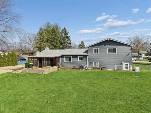 2N548 Pleasant Avenue, Glen Ellyn, IL