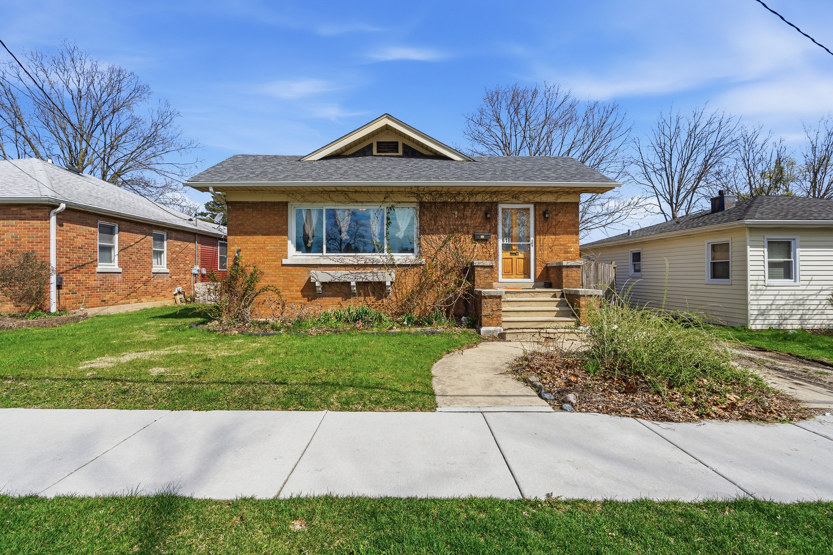 618 E 12th Street, Lockport, IL