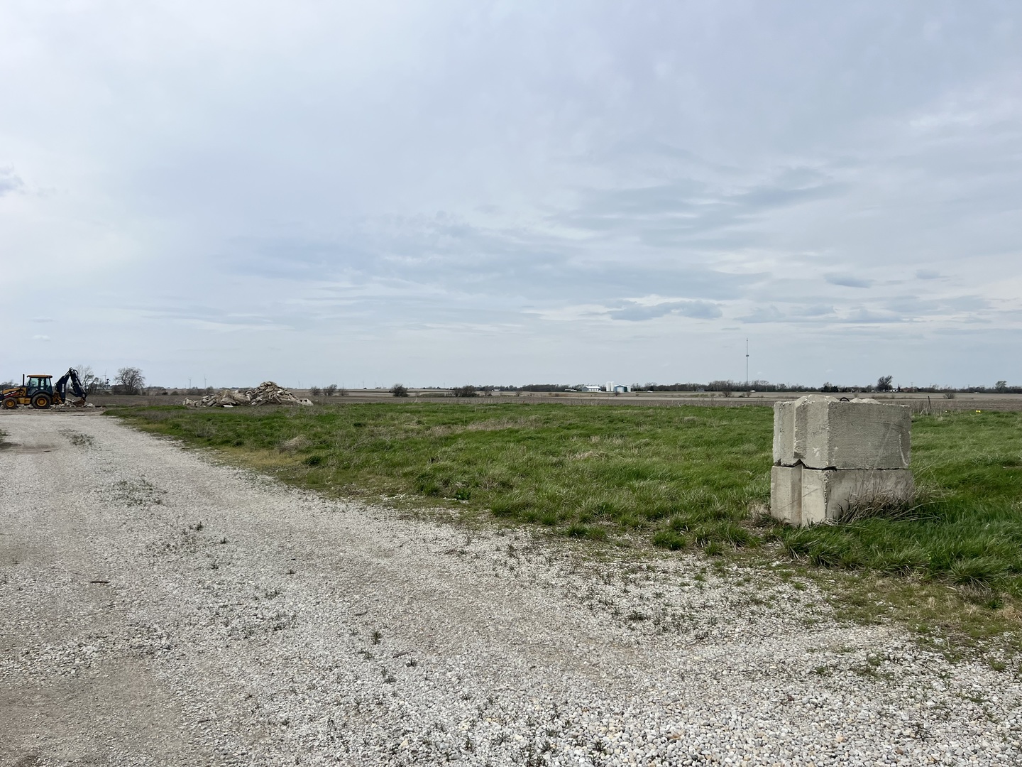 40598 State Route 49 Road, Rankin, IL