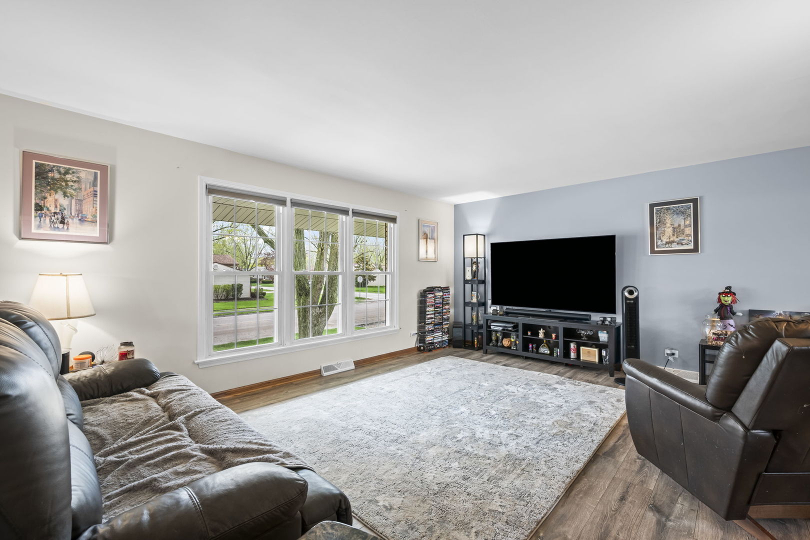 362 N Winston Drive, Palatine, IL