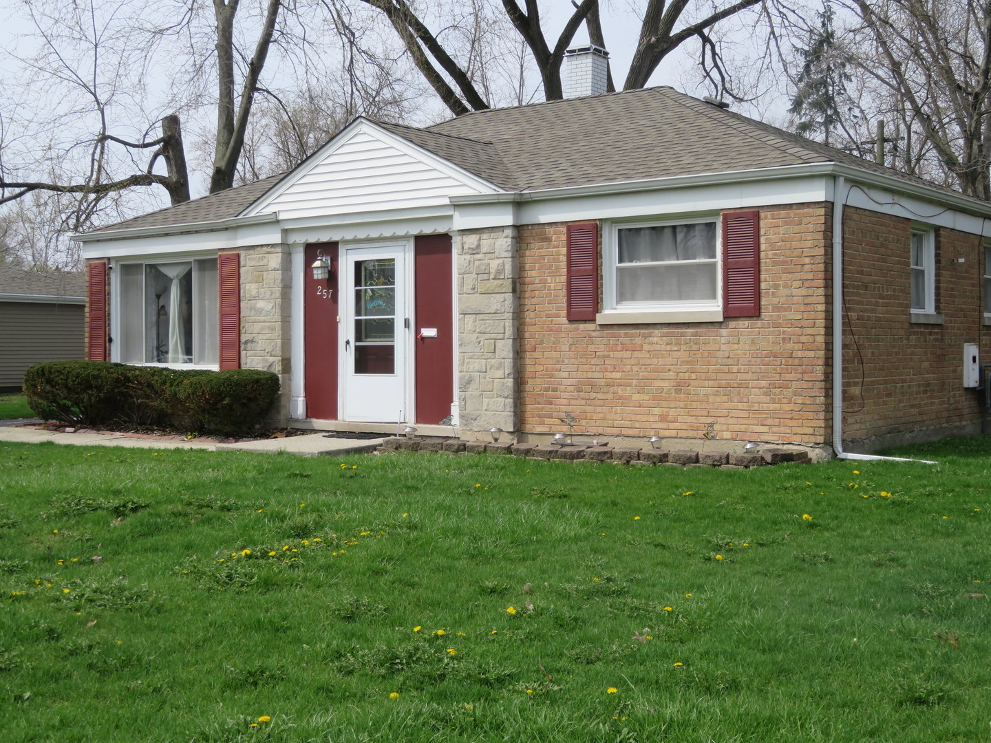 257 Minocqua Street, Park Forest, IL