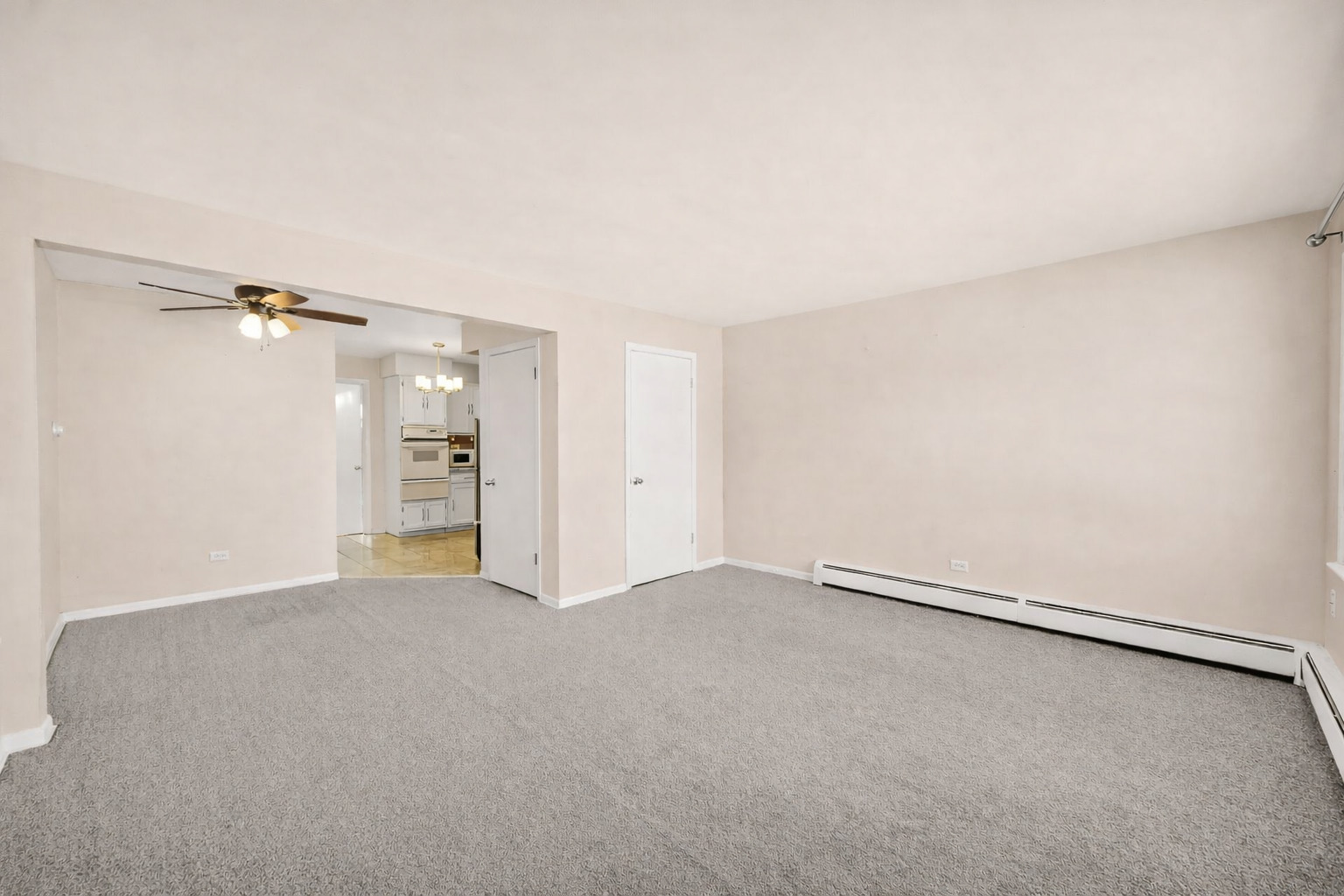 12 King Arthur Court #11, Northlake, IL