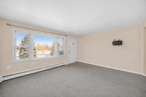 12 King Arthur Court #11, Northlake, IL