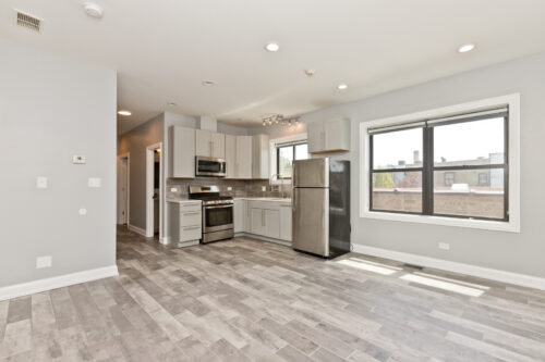 3813 N Cicero Avenue #2, Chicago, IL