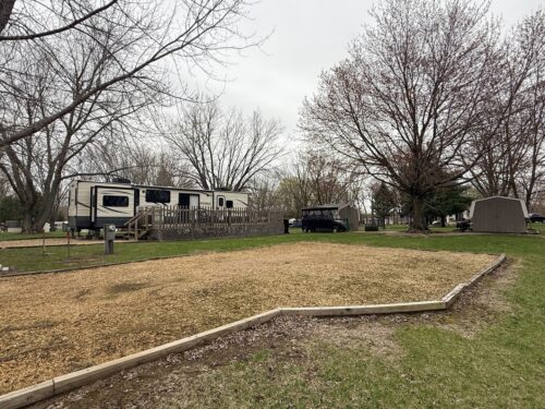 24-28/29 Woodhaven Lakes, Sublette, IL