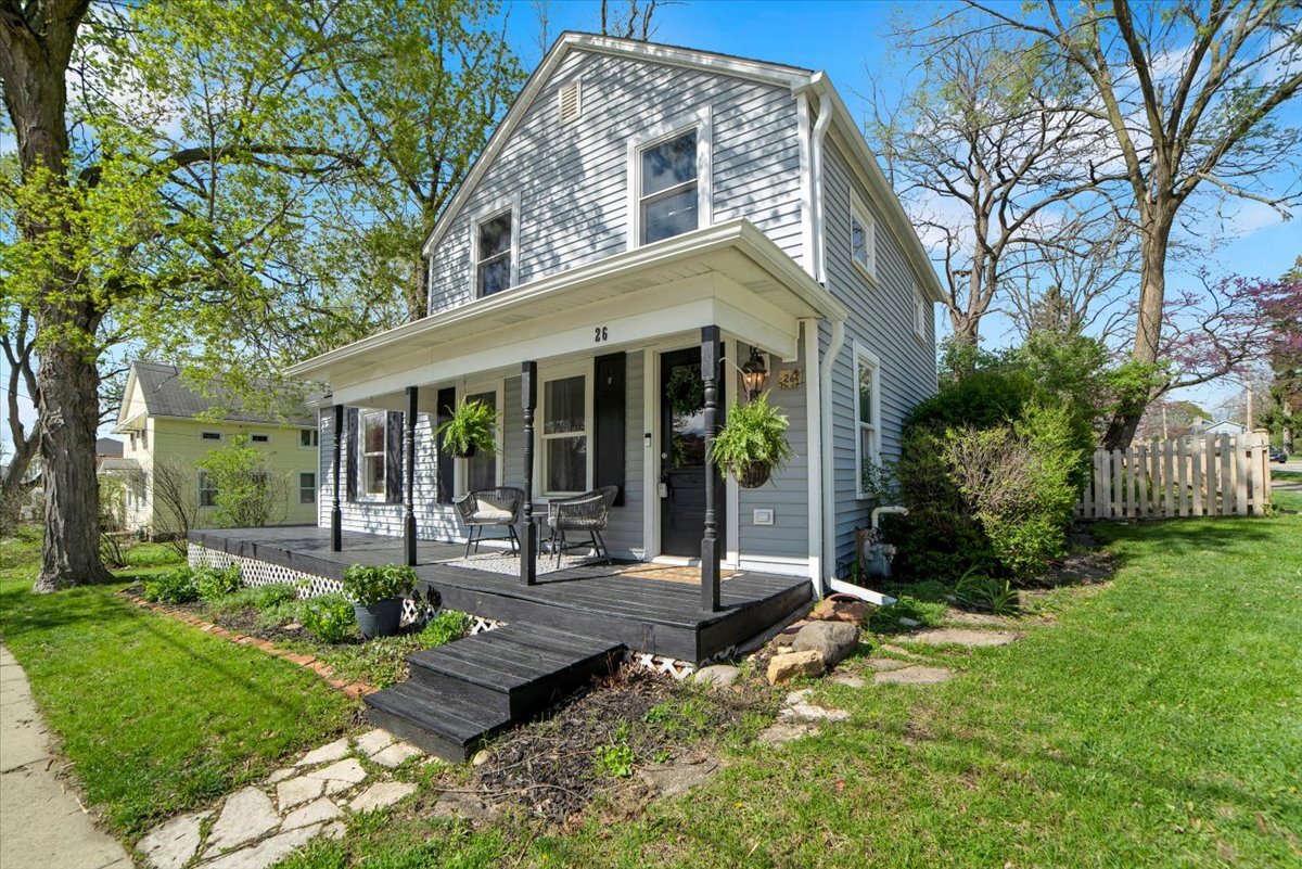26 E Van Buren Street, Oswego, IL