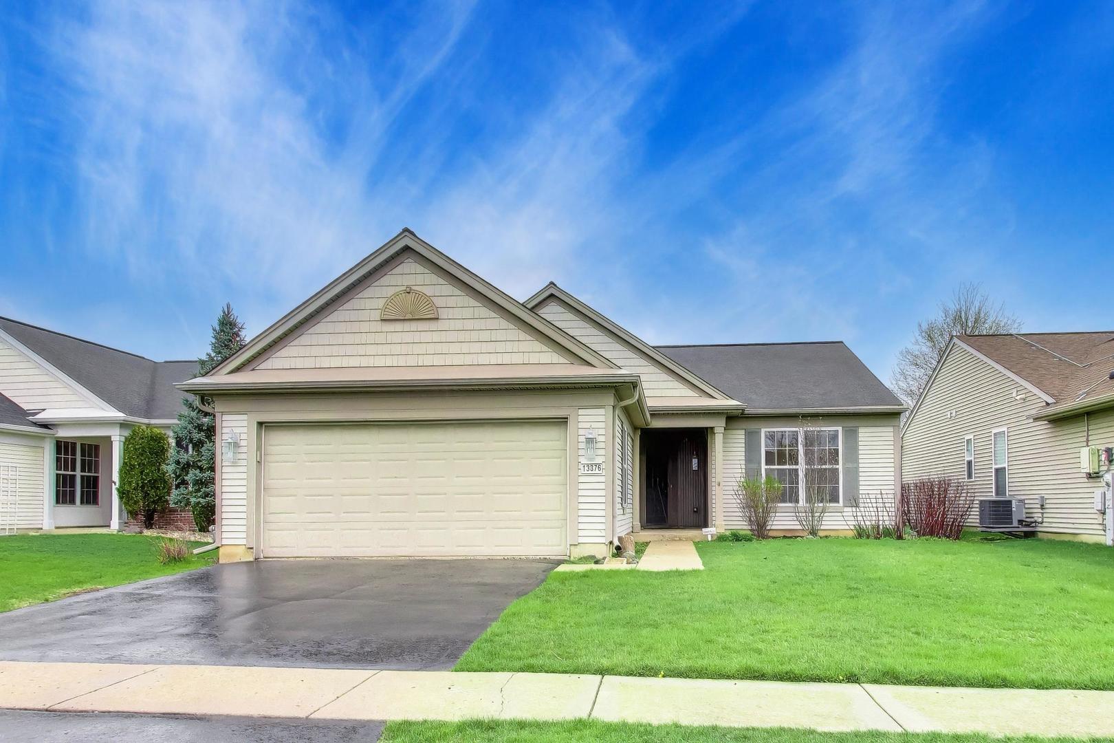 13376 Cadence Drive, Huntley, IL
