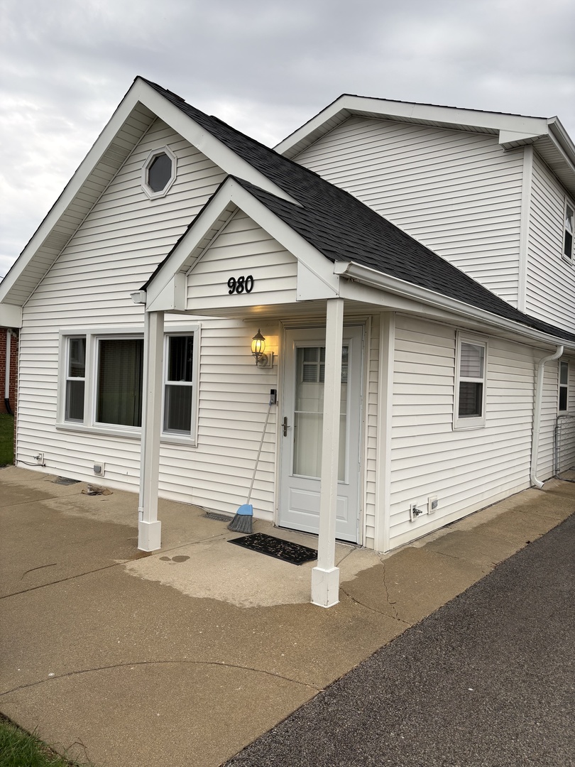 980 County Line Road, Bensenville, IL