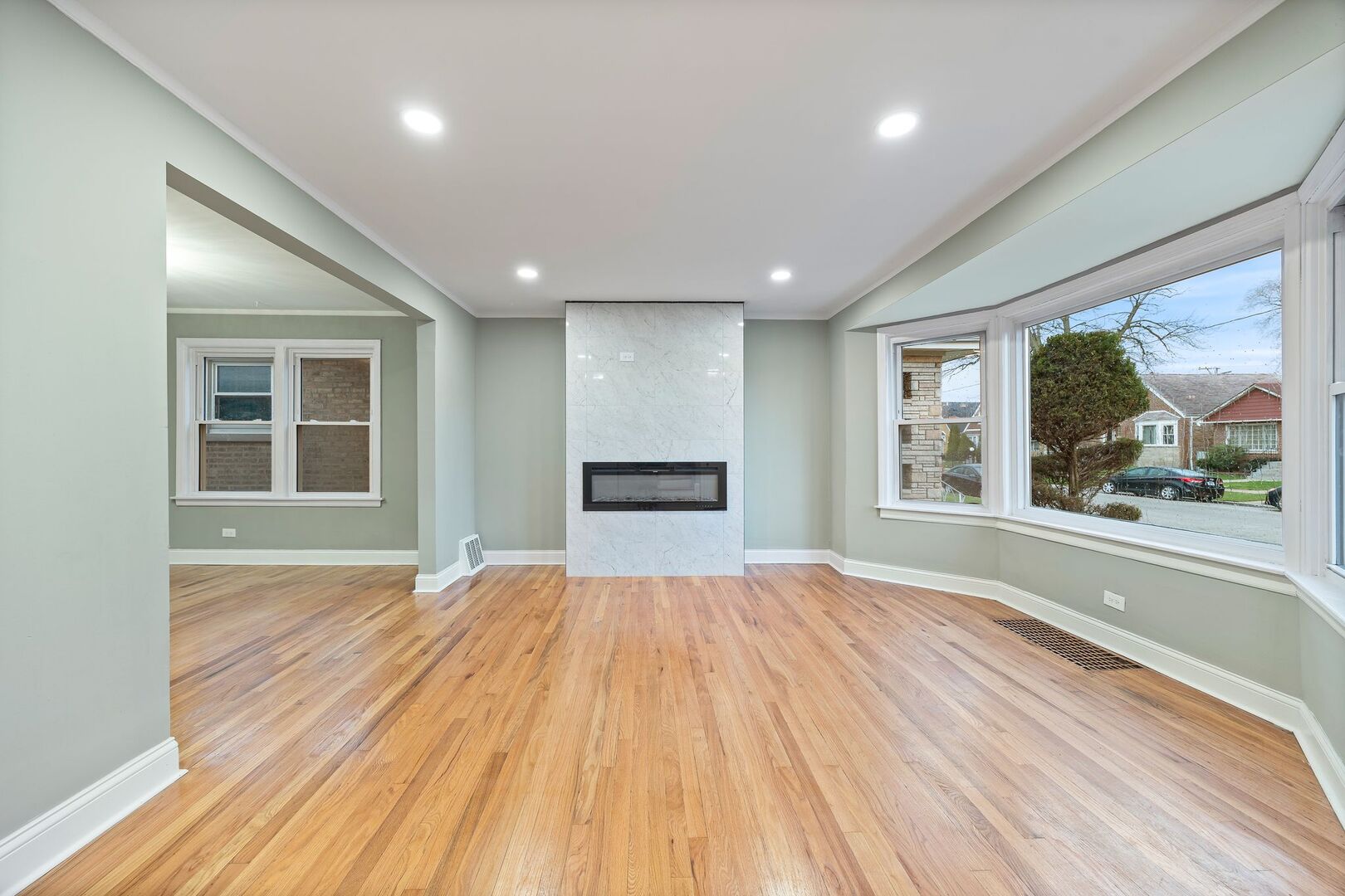 10615 S Emerald Avenue, Chicago, IL
