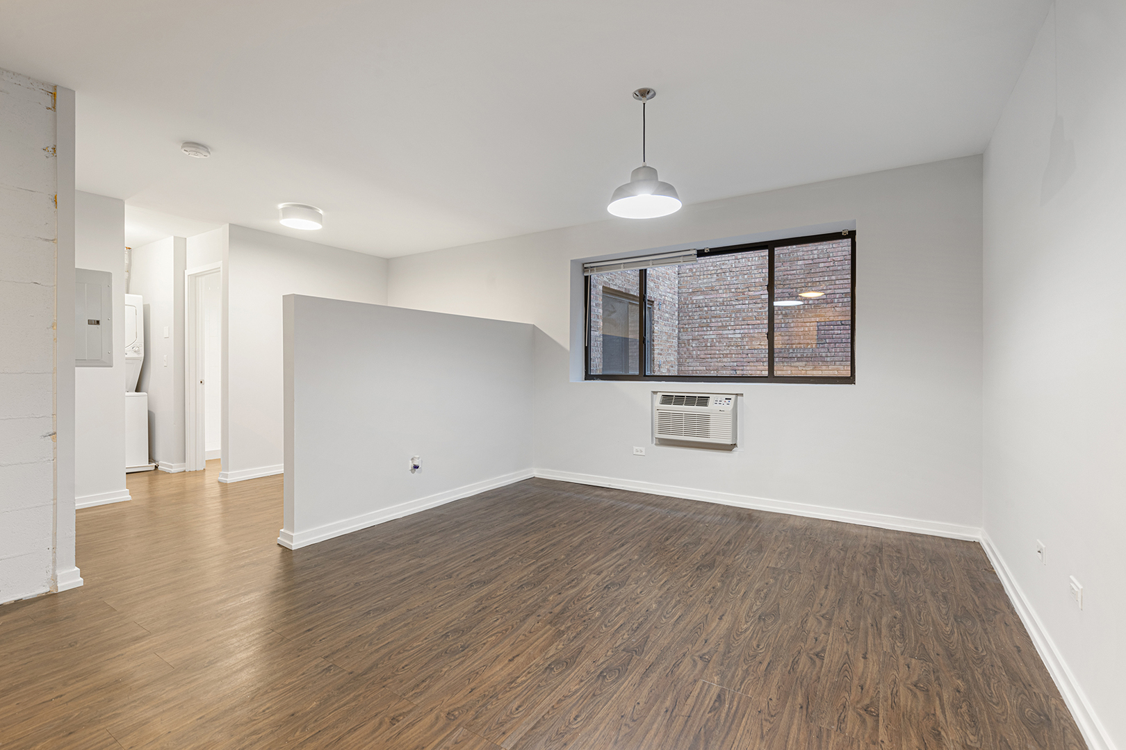 6134 N Kenmore Avenue #205, Chicago, IL