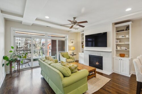 1011 N WOLCOTT Avenue #2N, Chicago, IL