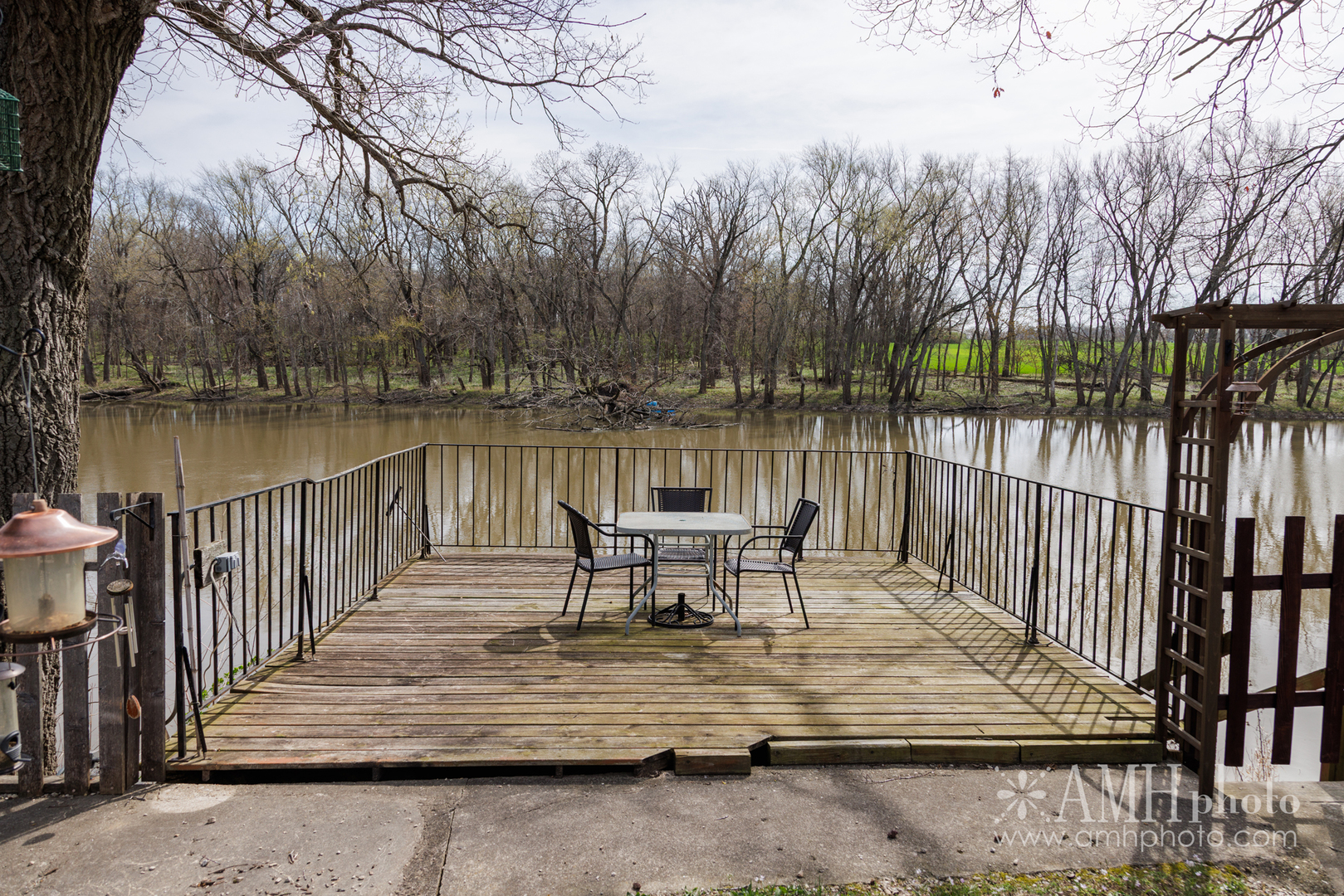 130 N La Rocque River Drive, Clifton, IL