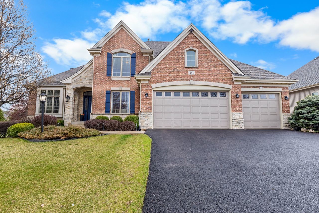 941 Tivoli Drive, Rockford, IL