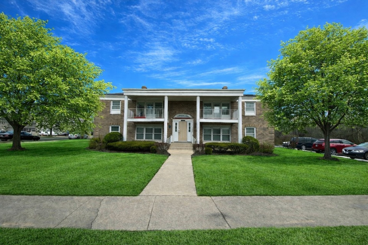 4020 216th Street #2E, Matteson, IL