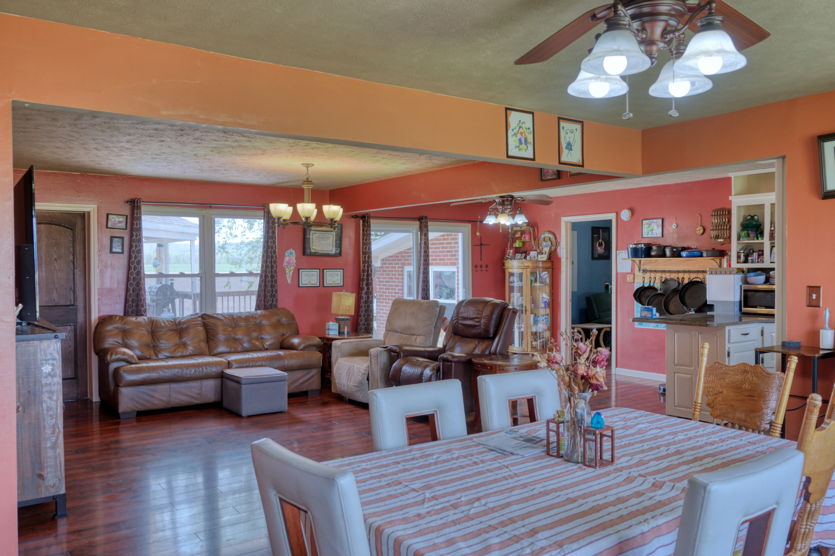 3992 Neunert Road, Jacob, IL