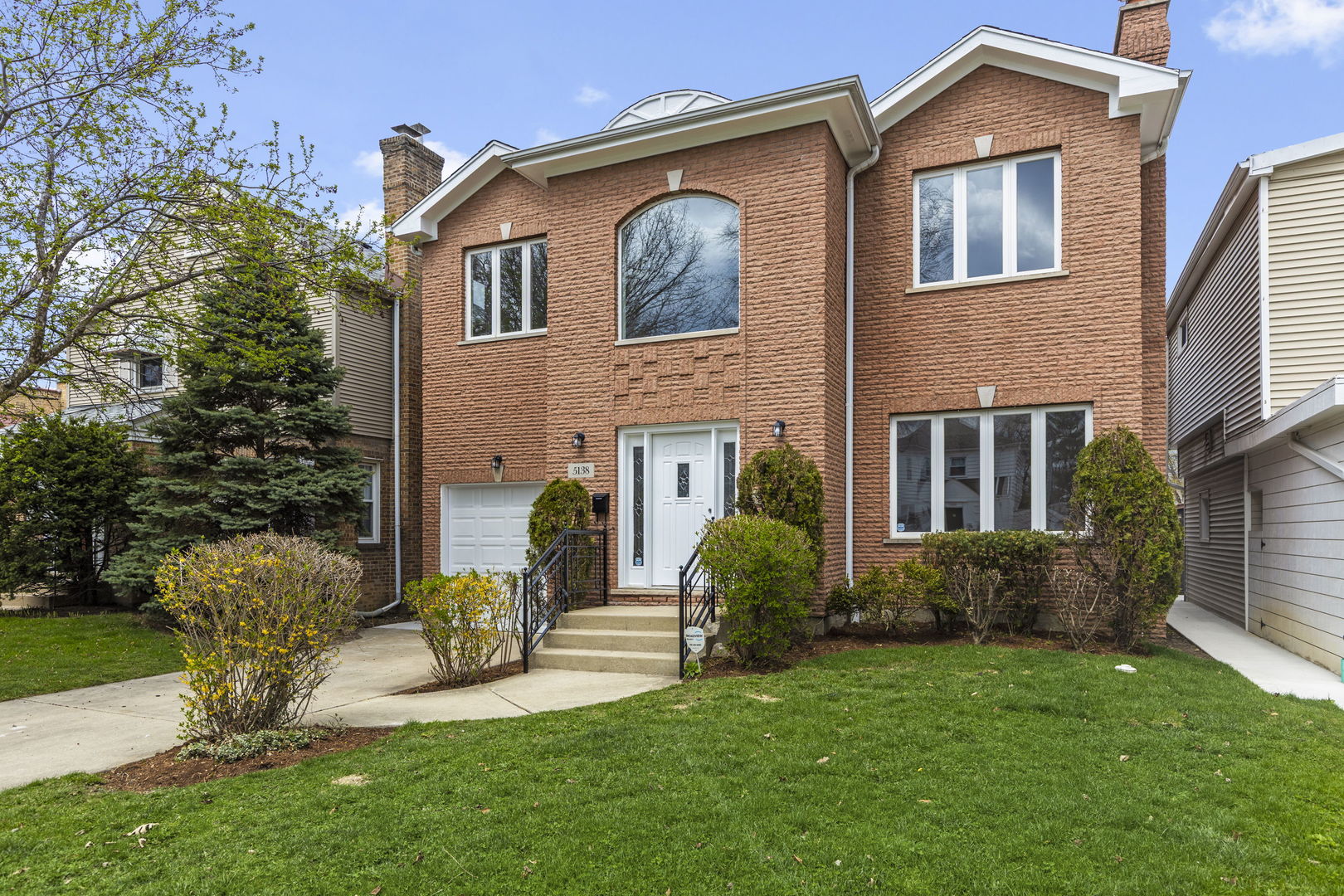 5138 Morse Avenue, Skokie, IL