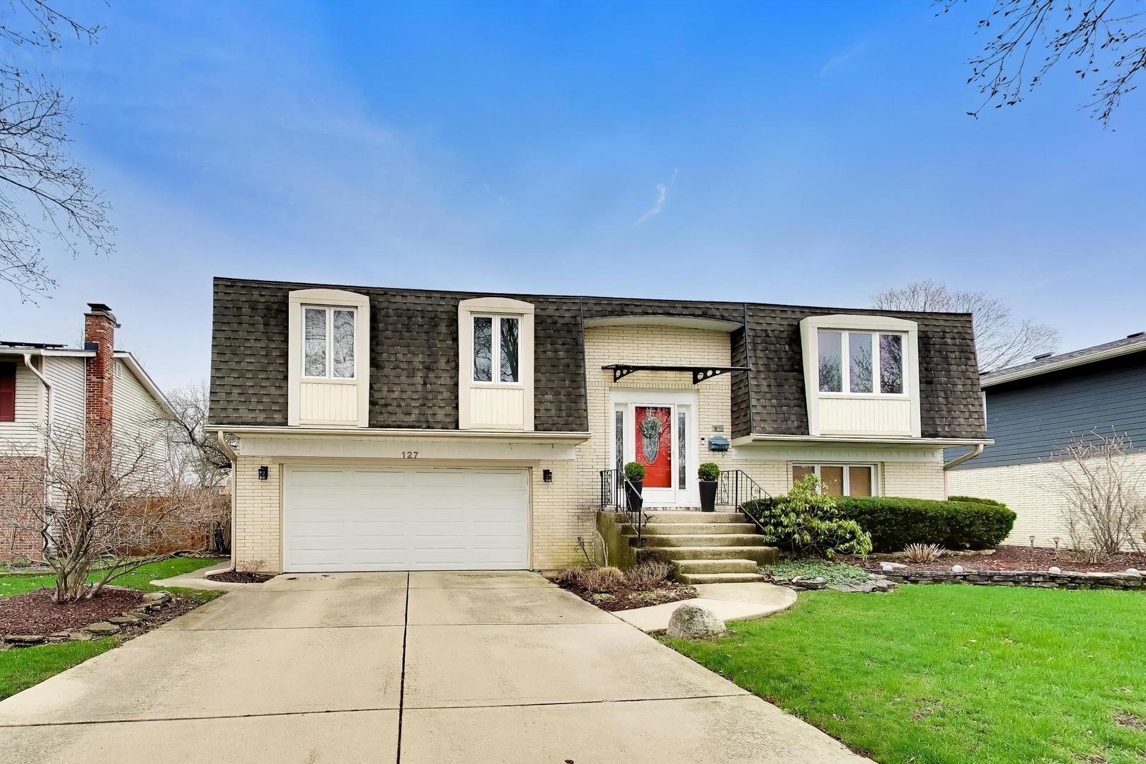 127 W King Henry Court, Palatine, IL