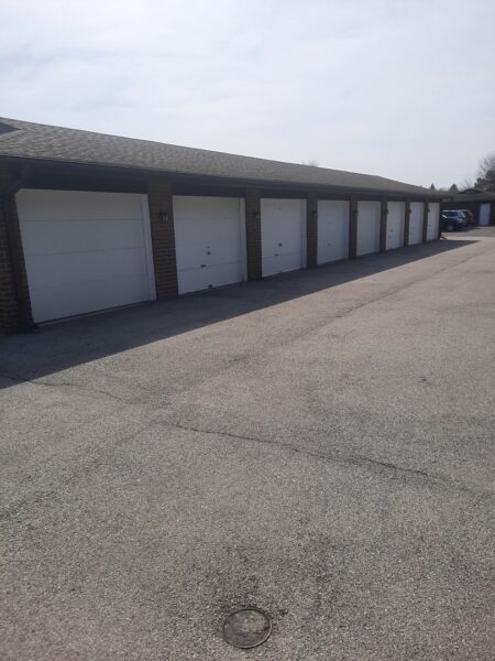 10541 Palos Place #B, Palos Hills, IL