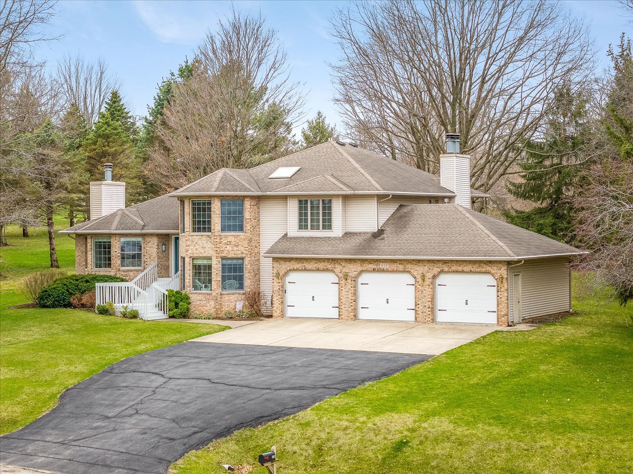 659 Southgate Drive, Davis, IL